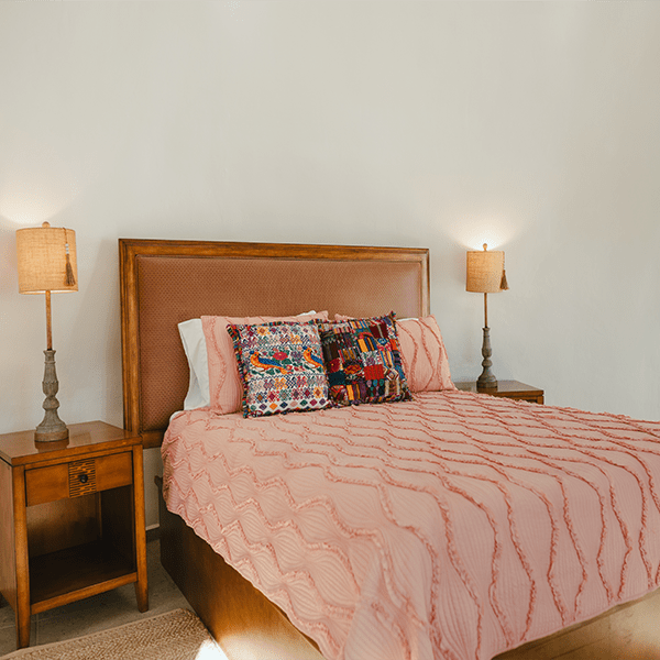 Agata-Villa-bed